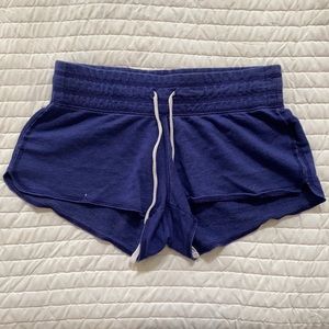 Comfy shorts made of cotton!